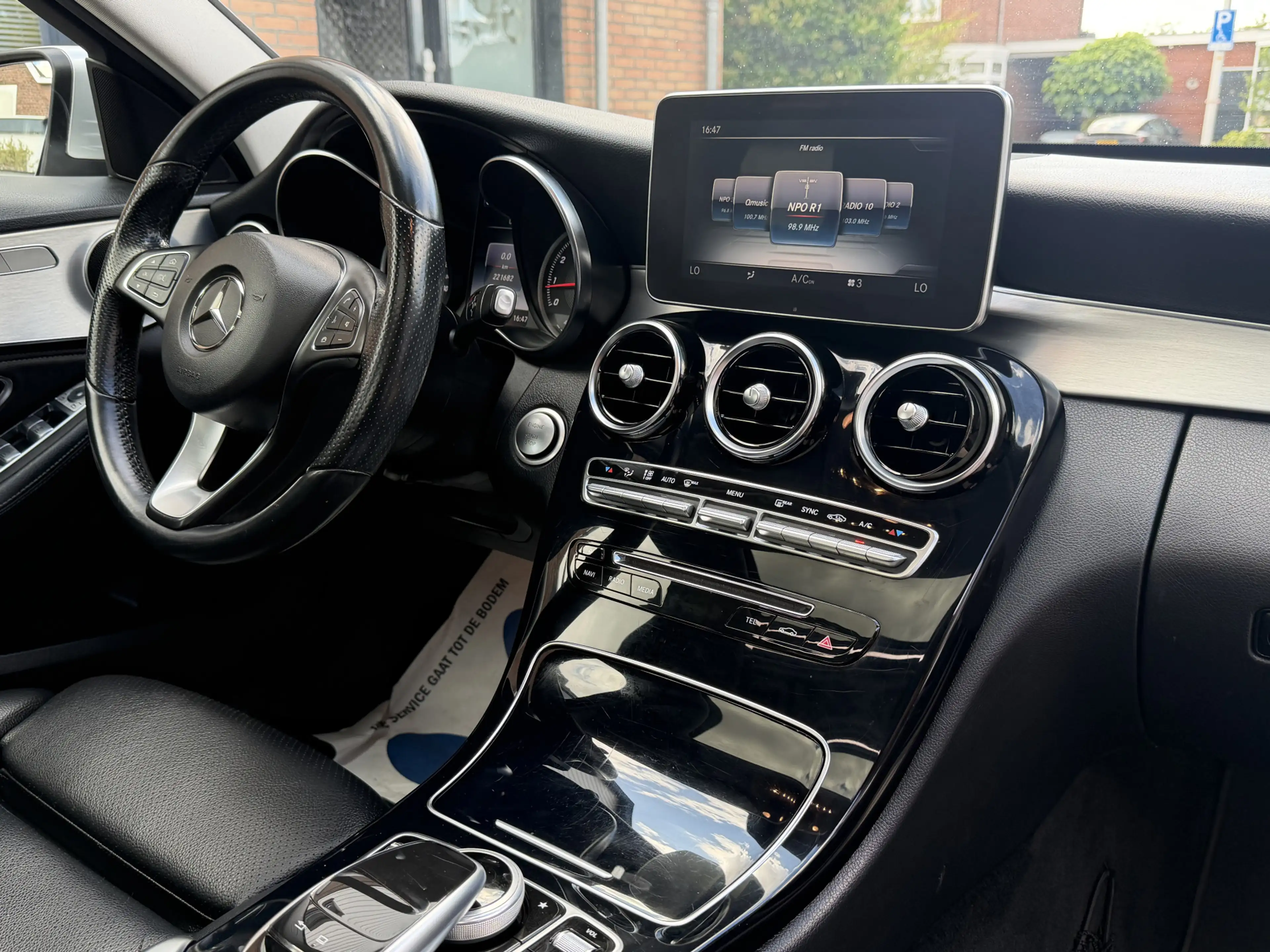 Mercedes-Benz C 180 Prestige NAVI LEDER PANODAK LED LMV CRUISE CONTROL — photo 13