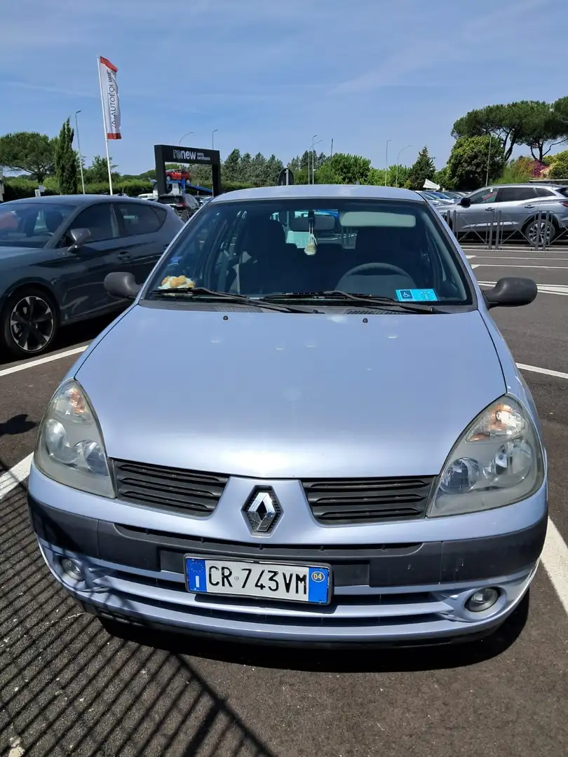 Renault Clio 3p 1.2 16v - 1