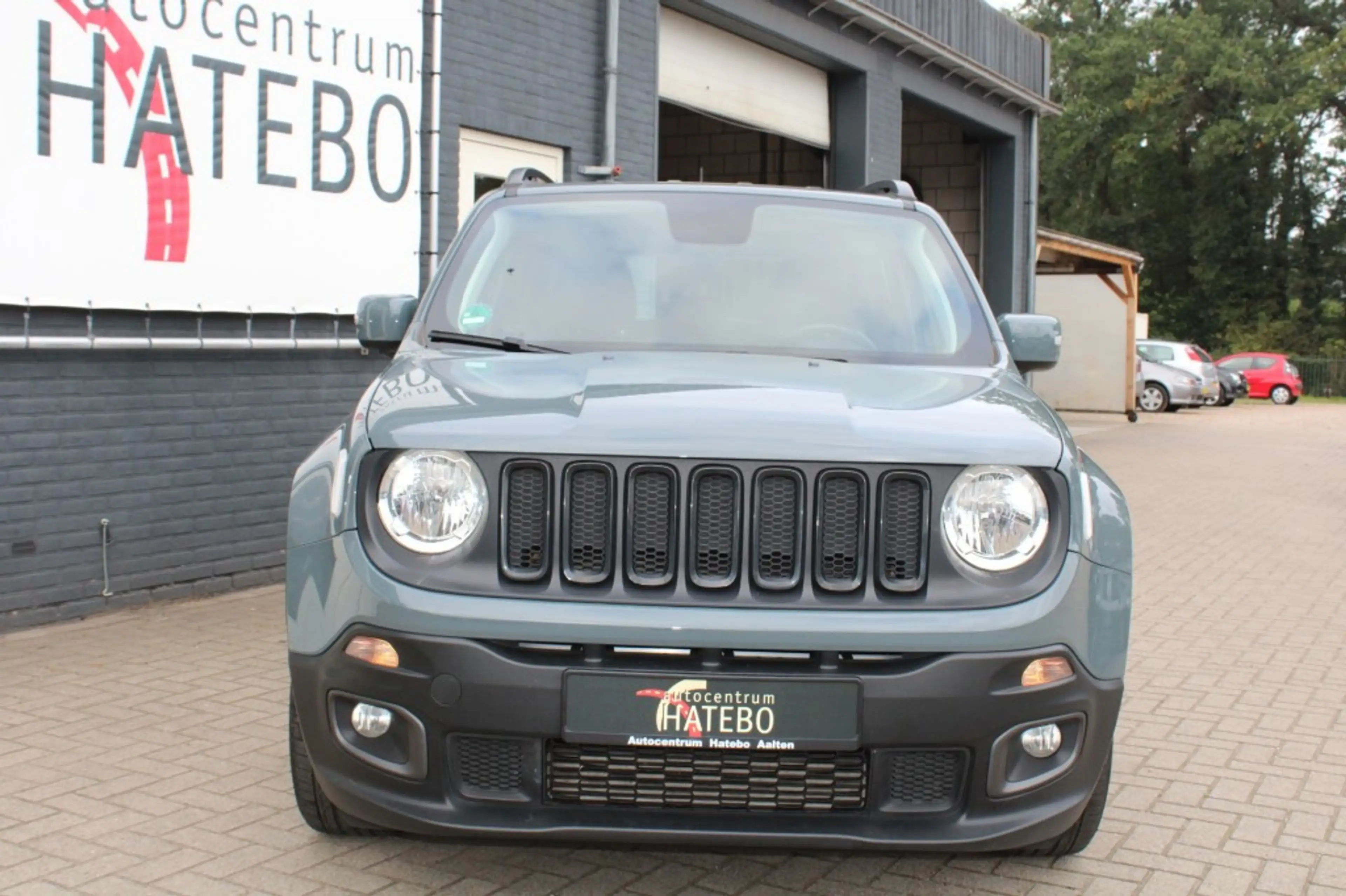 Jeep Renegade 1.4 MAIR NIGHT EAGLE — photo 5