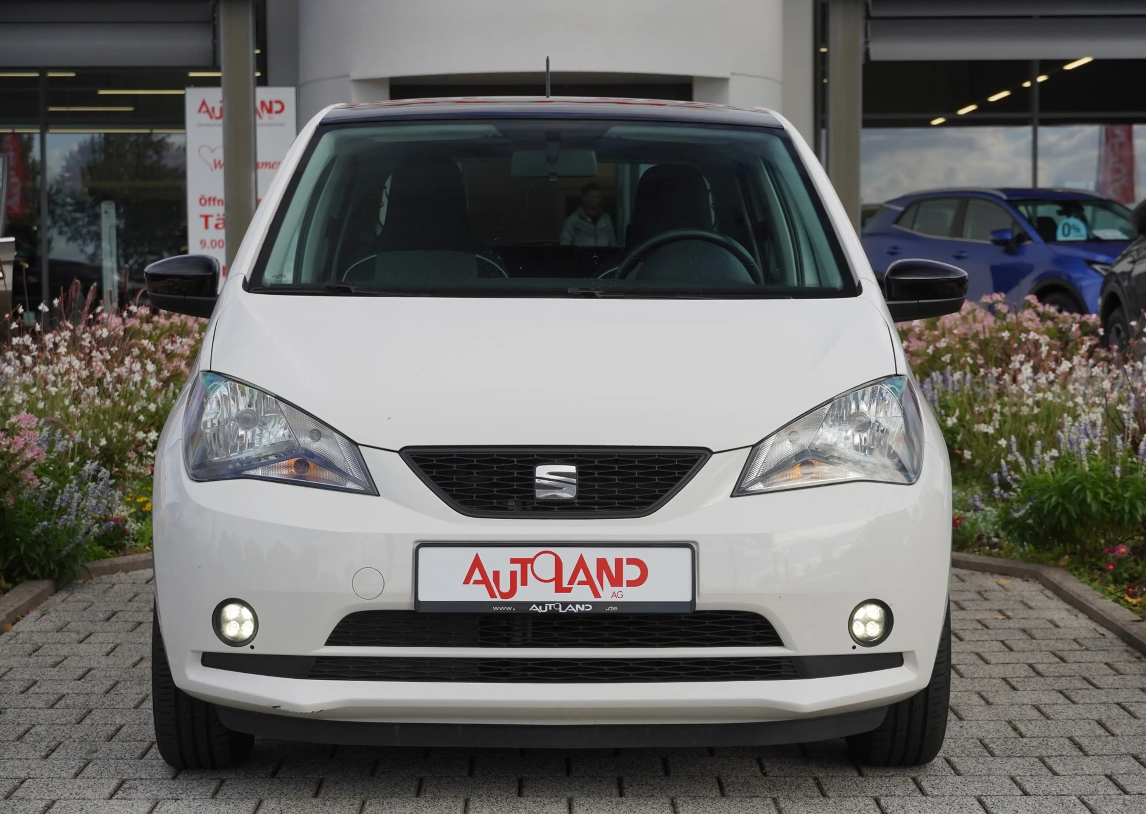 SEAT Mii 1.0 Chic Sitzheizung PDC Klima USB Bluetooth — photo 2