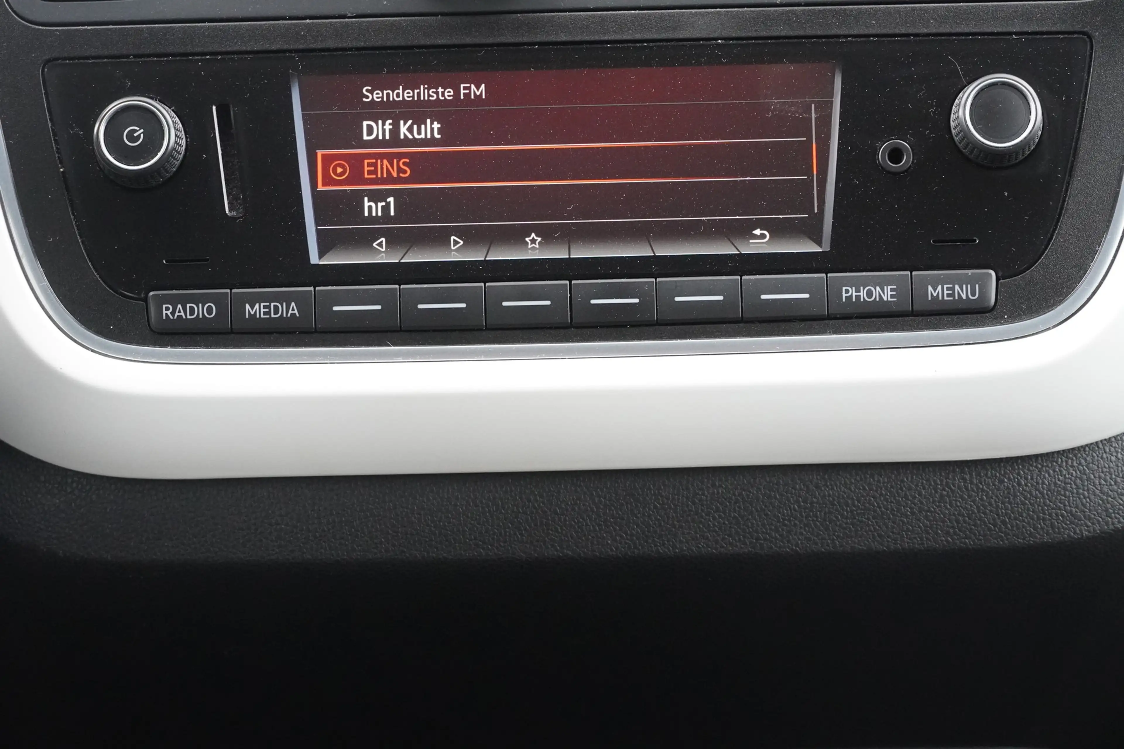 SEAT Mii 1.0 Chic Sitzheizung PDC Klima USB Bluetooth — photo 13