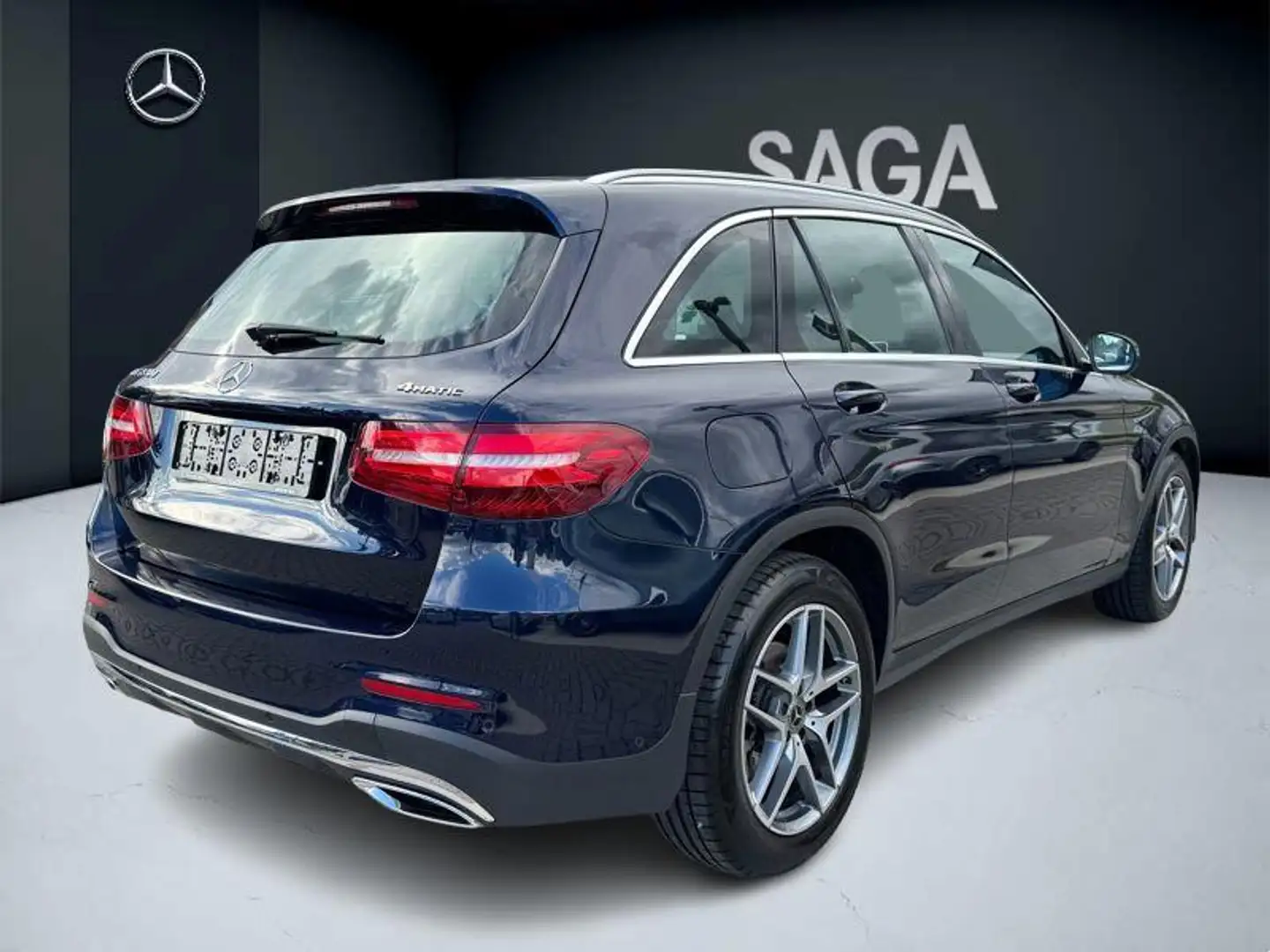 Mercedes-Benz GLC 220 d 4MATIC AMG Line Blau - 2