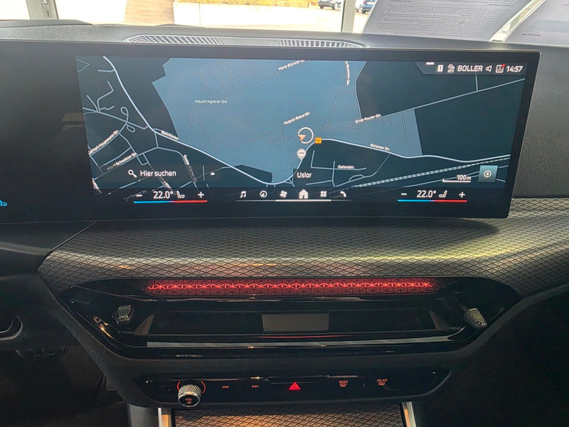 BMW 320 d xDrive  Touring  M Sport, Navi, SHZ, Kam — photo 12