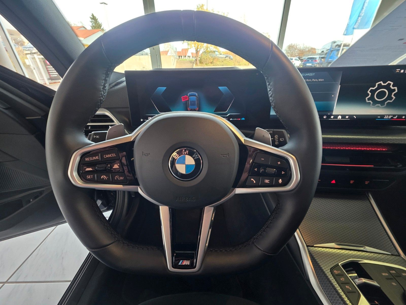 BMW 320 d xDrive  Touring  M Sport, Navi, SHZ, Kam — photo 11