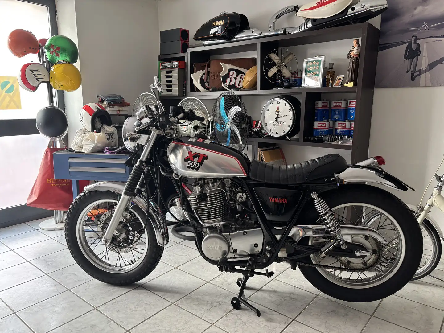 Yamaha SR 400 - 1