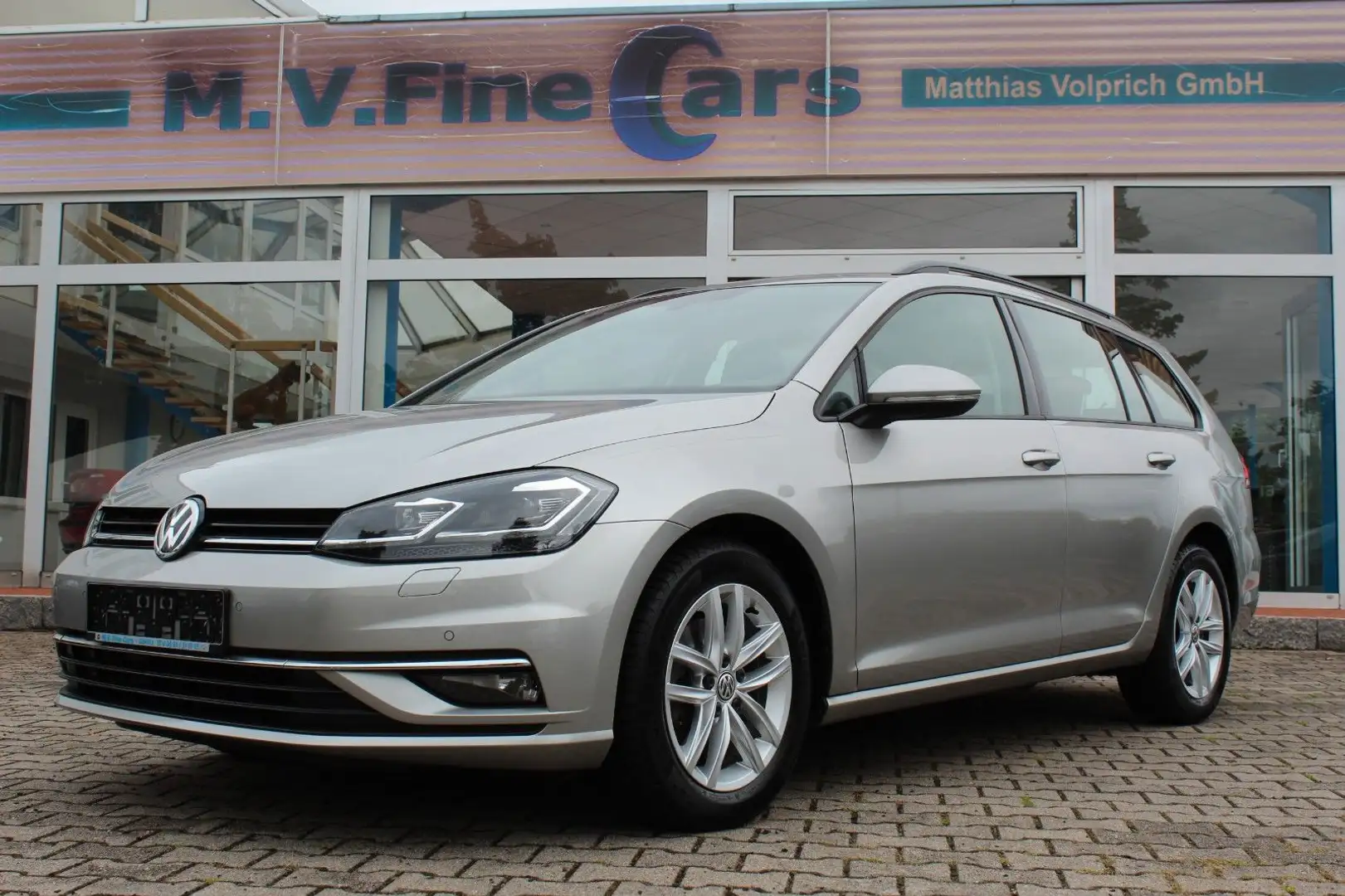 Volkswagen Golf VII Variant Comfortline BMT/Start-Stopp Gris - 1