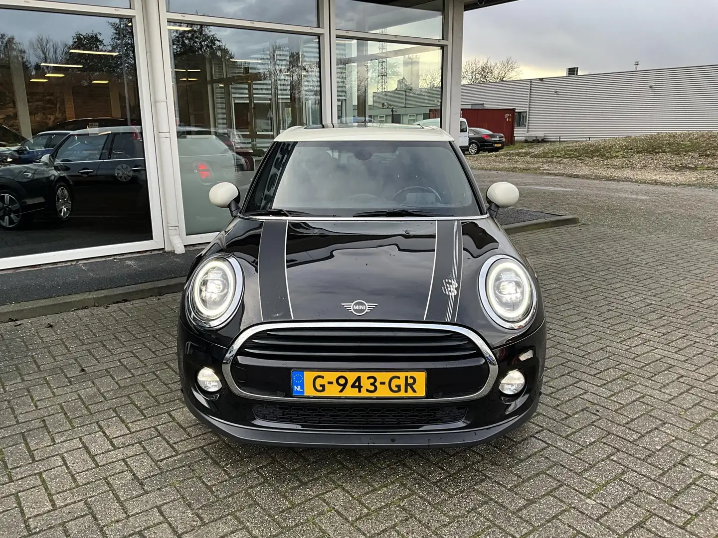 MINI Cooper Mini 1.5 60 Years Edition Harman Kardon | Schuifda Nero - 2