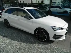 Cupra Leon SP VZ 1.4 e Hybrid DSG/ Sitzheiz/Fahrassist M/Wireless FullLink/Navi/PDC/Kamera
