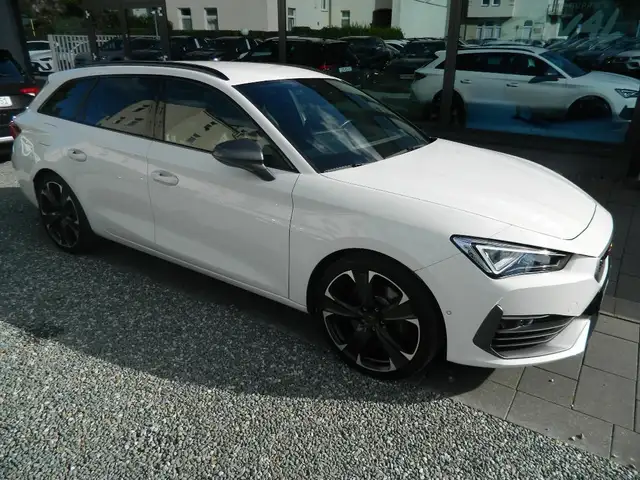 Cupra Leon SP VZ 1.4 e Hybrid DSG/ Sitzheiz/Fahrassist M/Wireless FullLink/Navi/PDC/Kamera