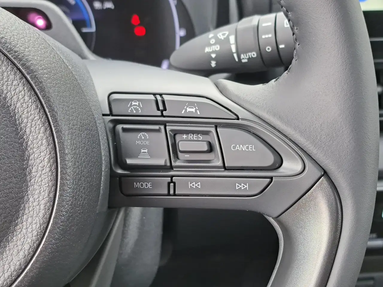 Toyota Yaris 2026 — фото 16
