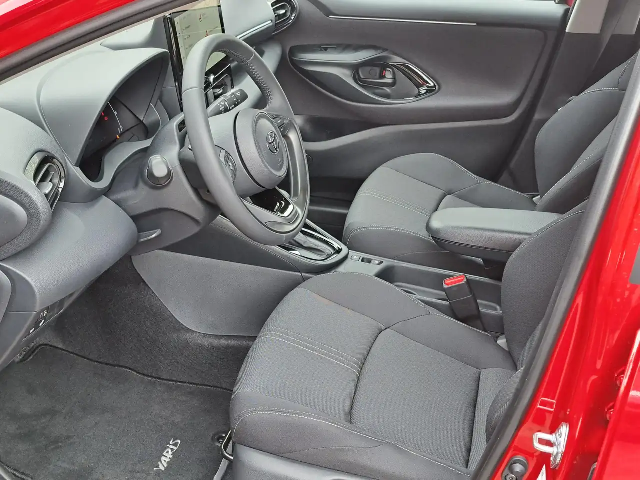 Toyota Yaris 2026 — фото 10