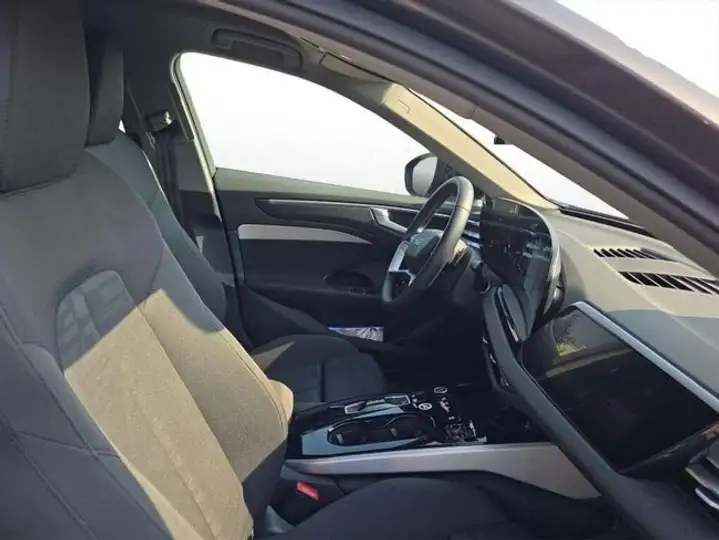 Audi A6 2025, foto 7