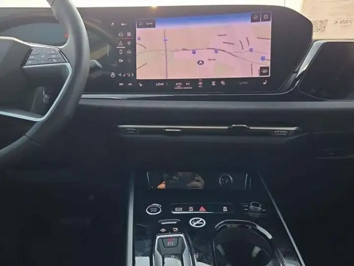 Audi A6 2025, foto 10