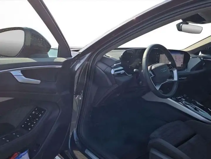 Audi A6 2025, foto 16
