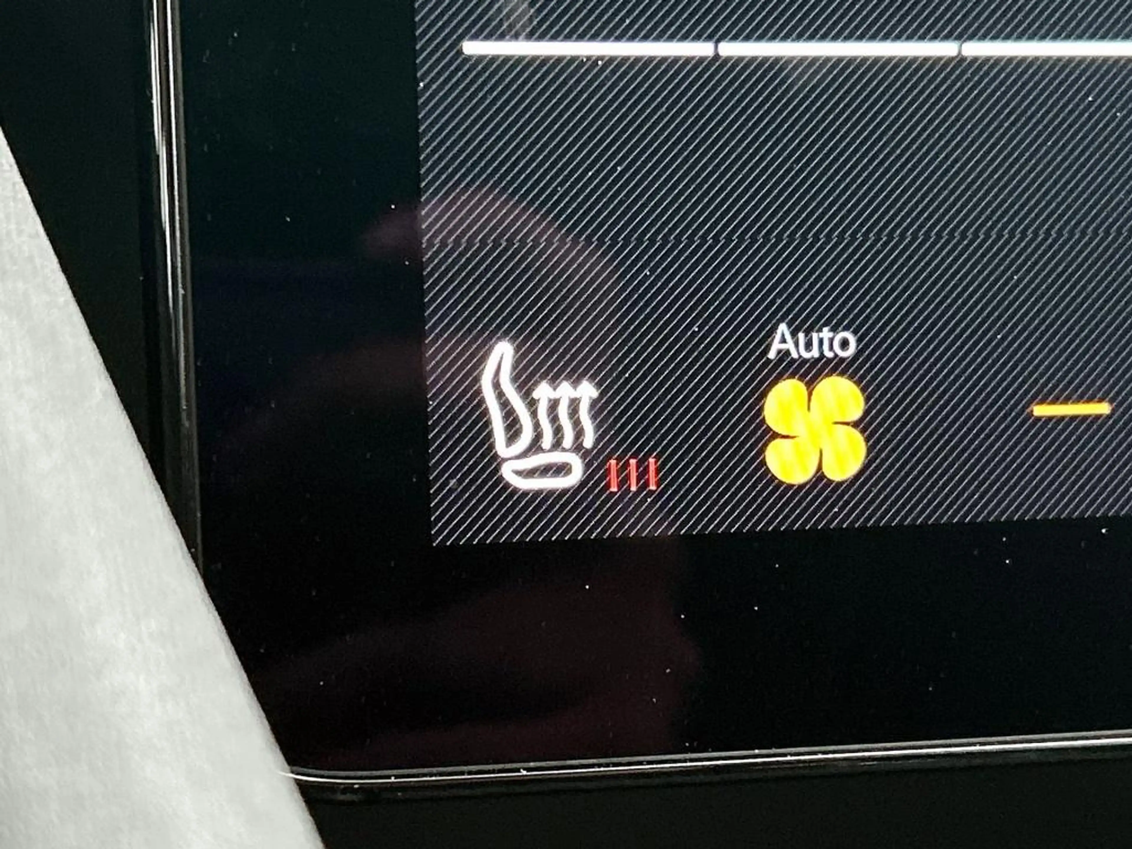 Polestar 2 Standard Range Single Motor 63kWh — photo 8