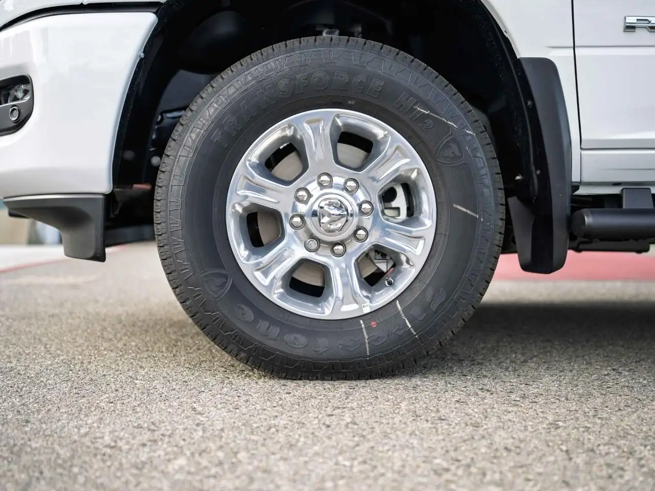 RAM 3500 снимка RAM 3500