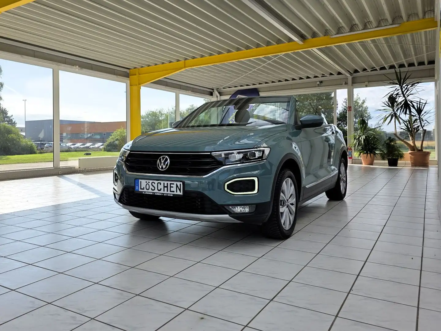 Volkswagen T-Roc Cabriolet Style LED App-Connect Navigation Vert - 2