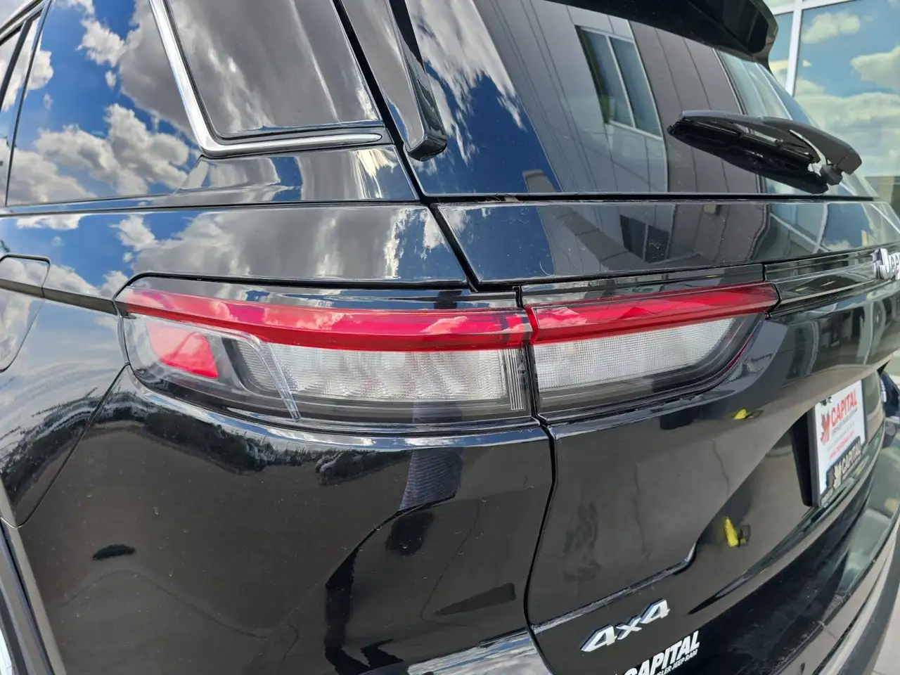 Jeep Grand Cherokee снимка Jeep Grand Cherokee