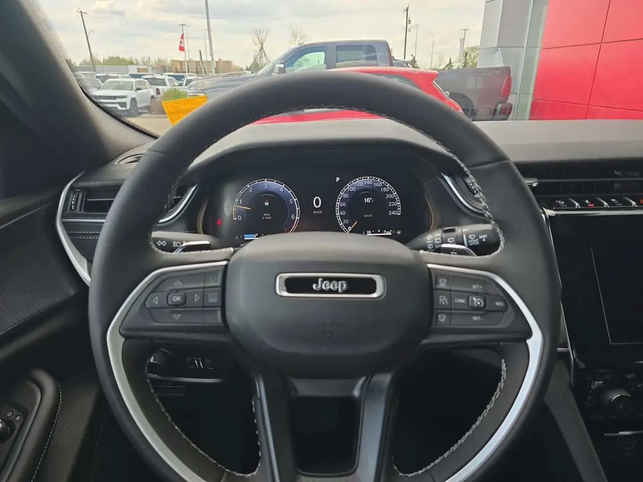 Jeep Grand Cherokee снимка Jeep Grand Cherokee