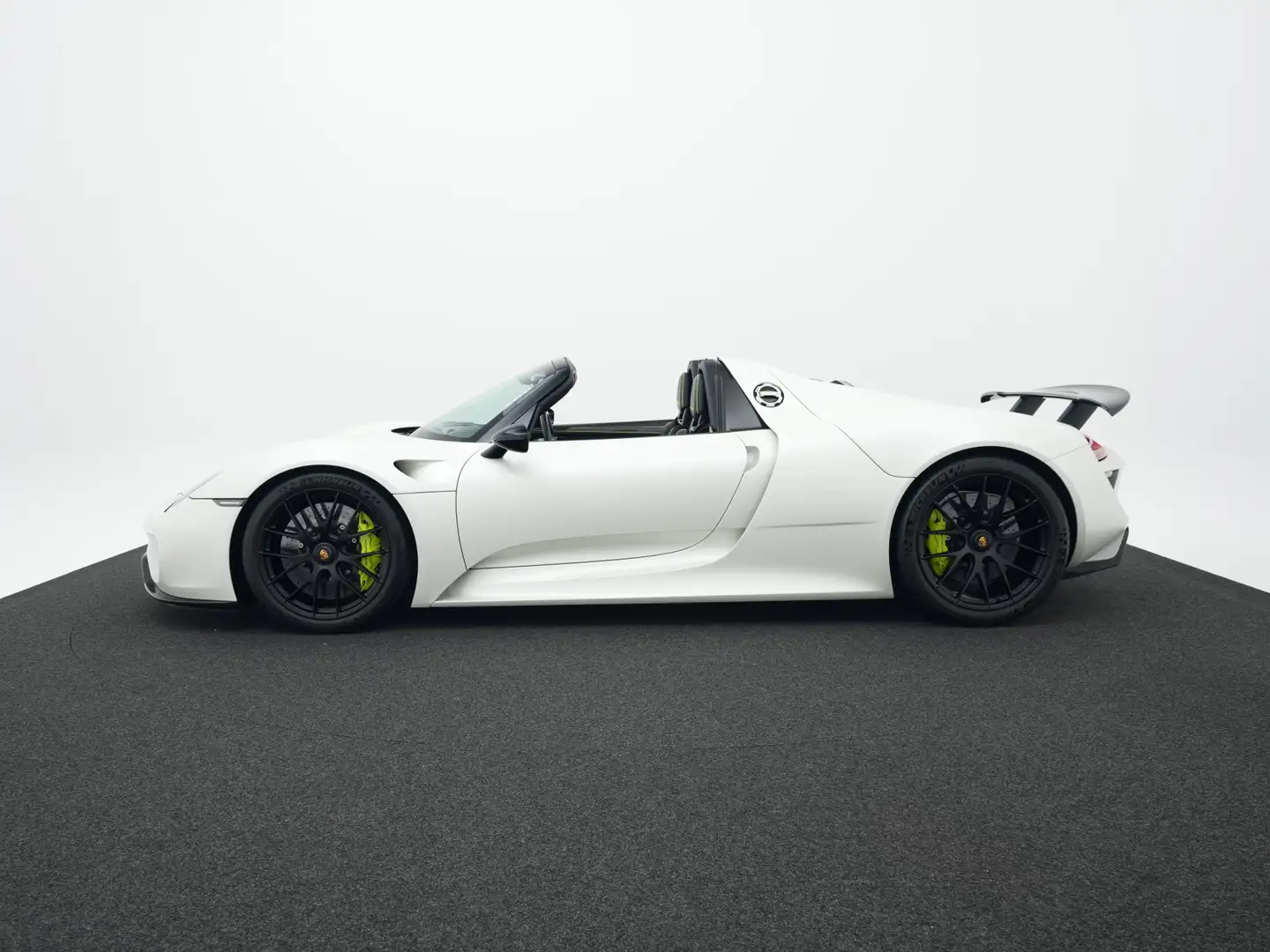 Porsche 918 Spyder Noir - 2