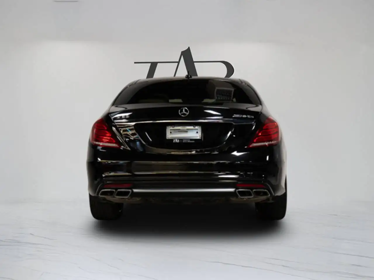 Mercedes-Benz S-Class photo Mercedes-Benz S-Class