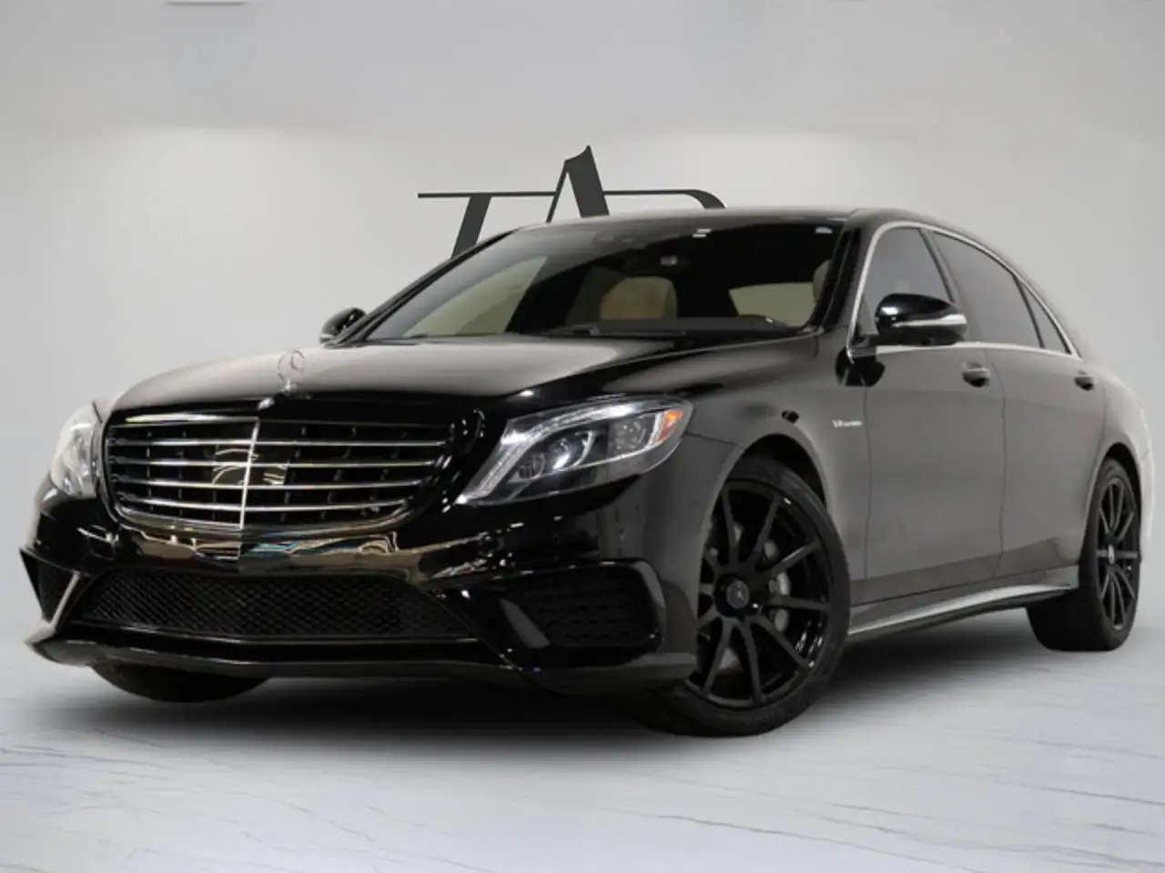 Mercedes-Benz S-Class photo Mercedes-Benz S-Class