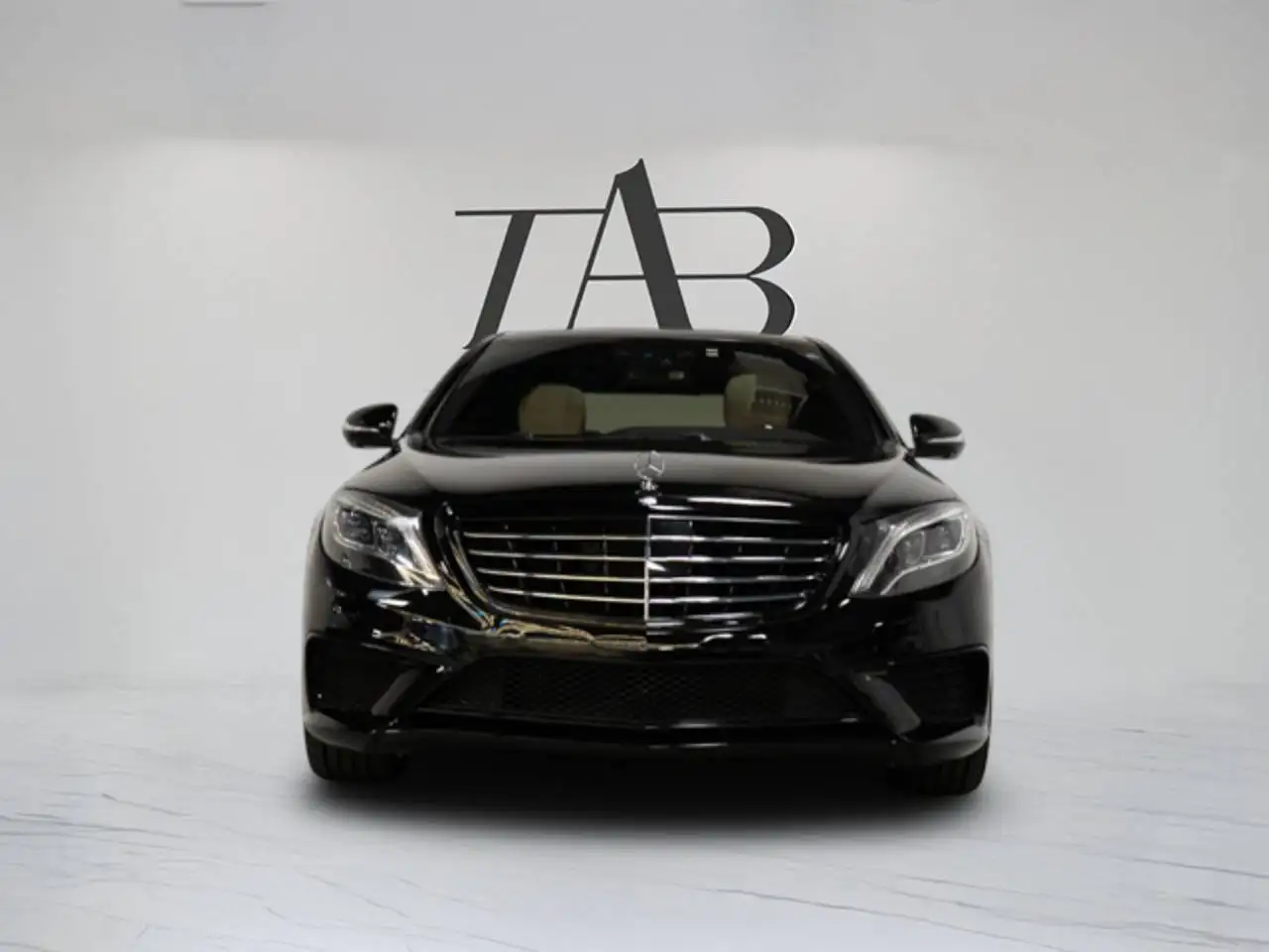 Mercedes-Benz S-Class photo Mercedes-Benz S-Class