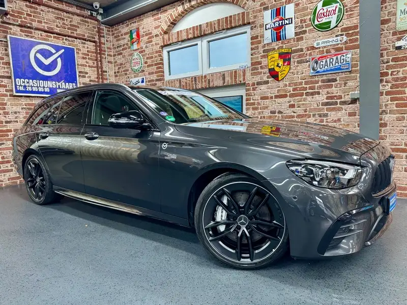 MERCEDES-BENZ Clasa E