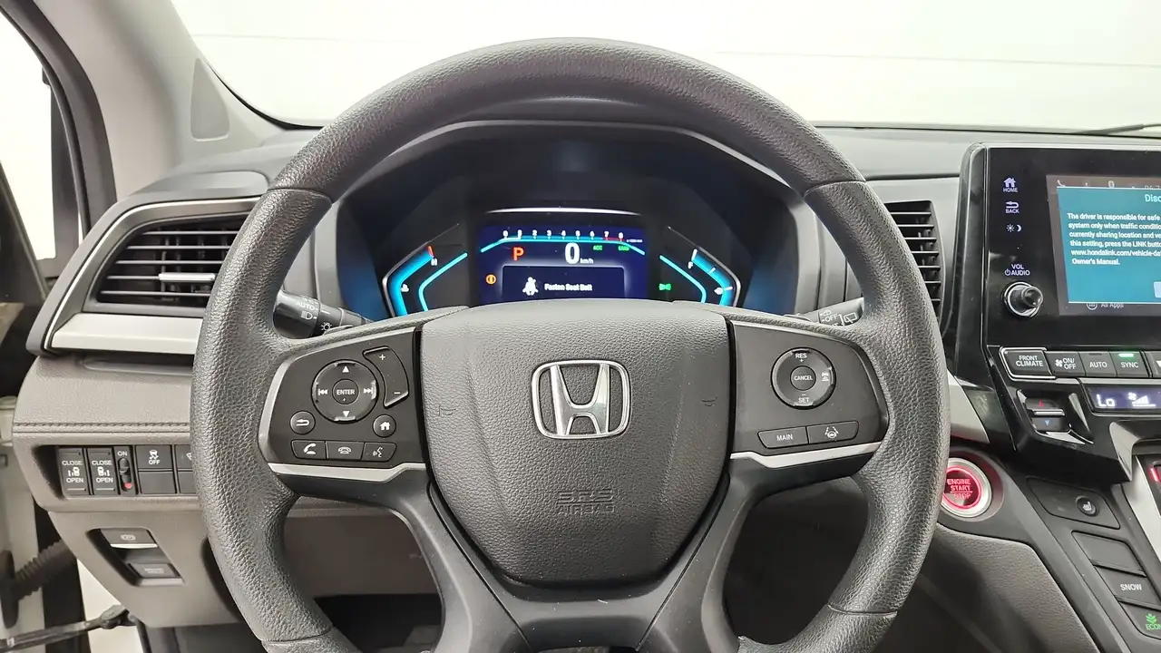Honda Odyssey снимка Honda Odyssey
