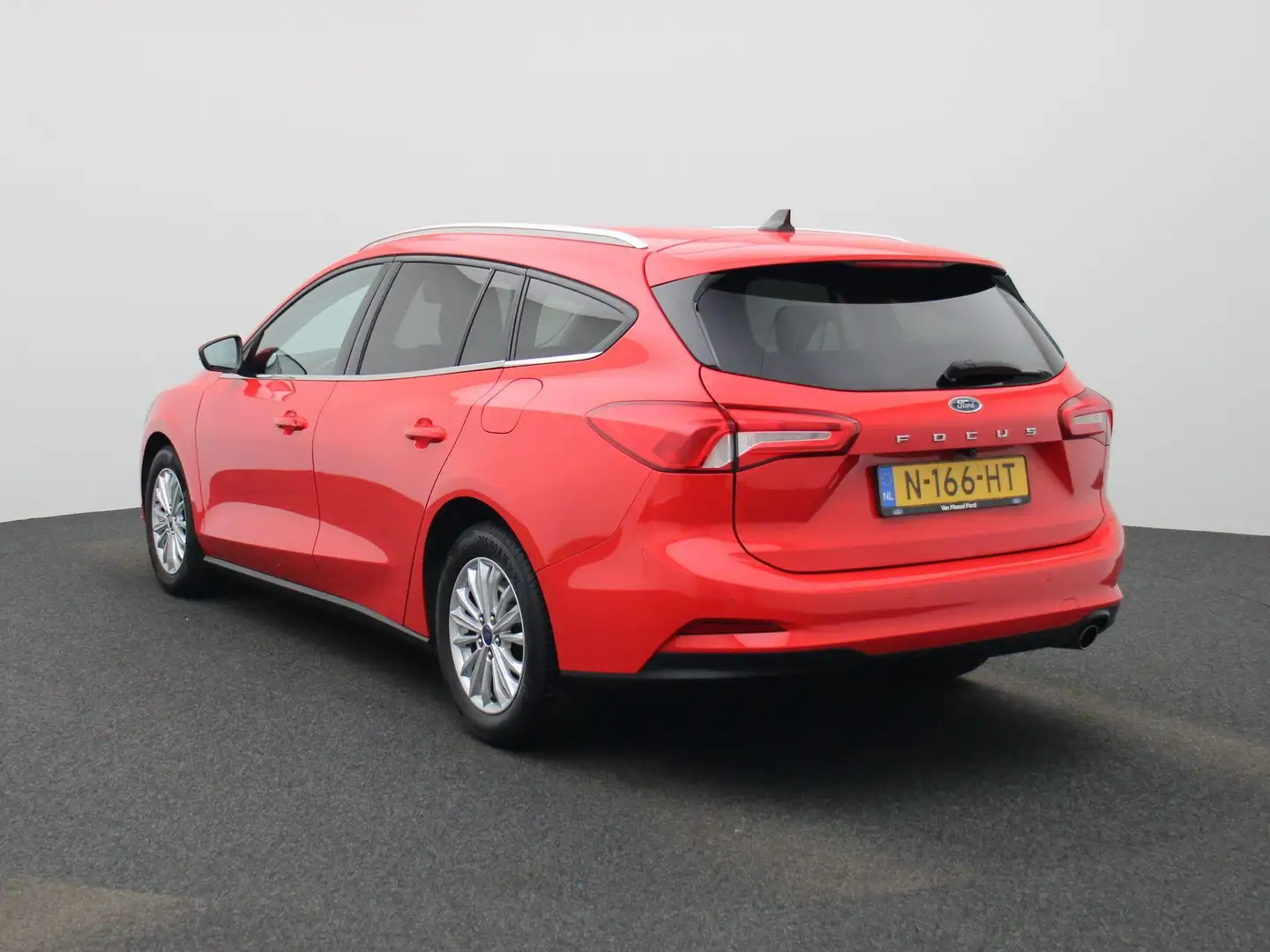 Ford Focus Wagon 1.0 EcoBoost Titanium X Business ADAPTIEVE C Rouge - 2