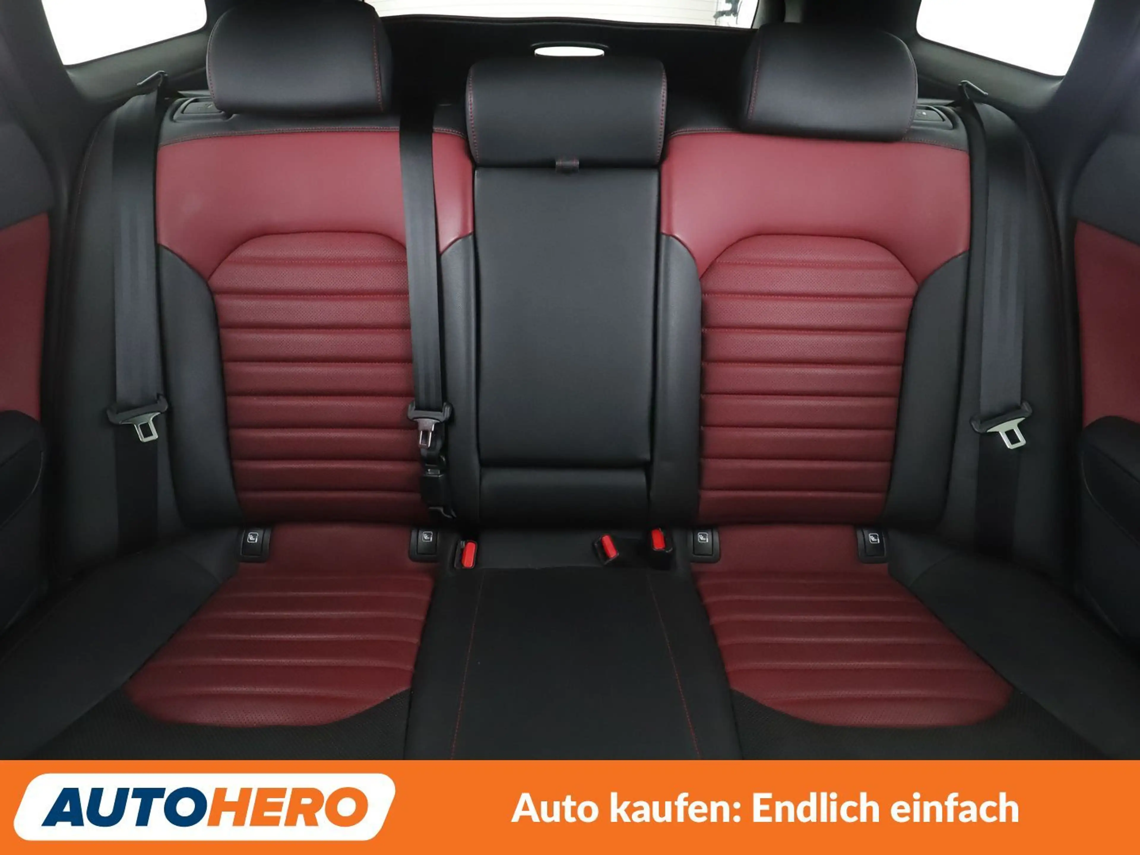 Kia Optima 2.0 TGDI GT — photo 15
