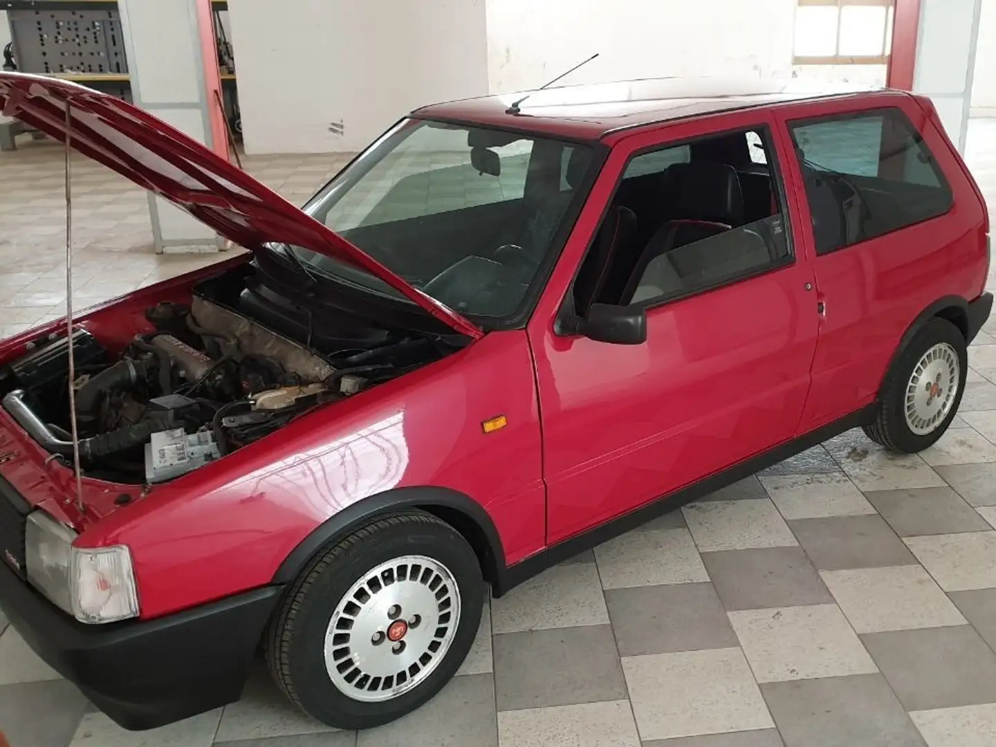 Fiat Uno Turbo I.e. 3p 1.3t ie 105cv Červená - 2