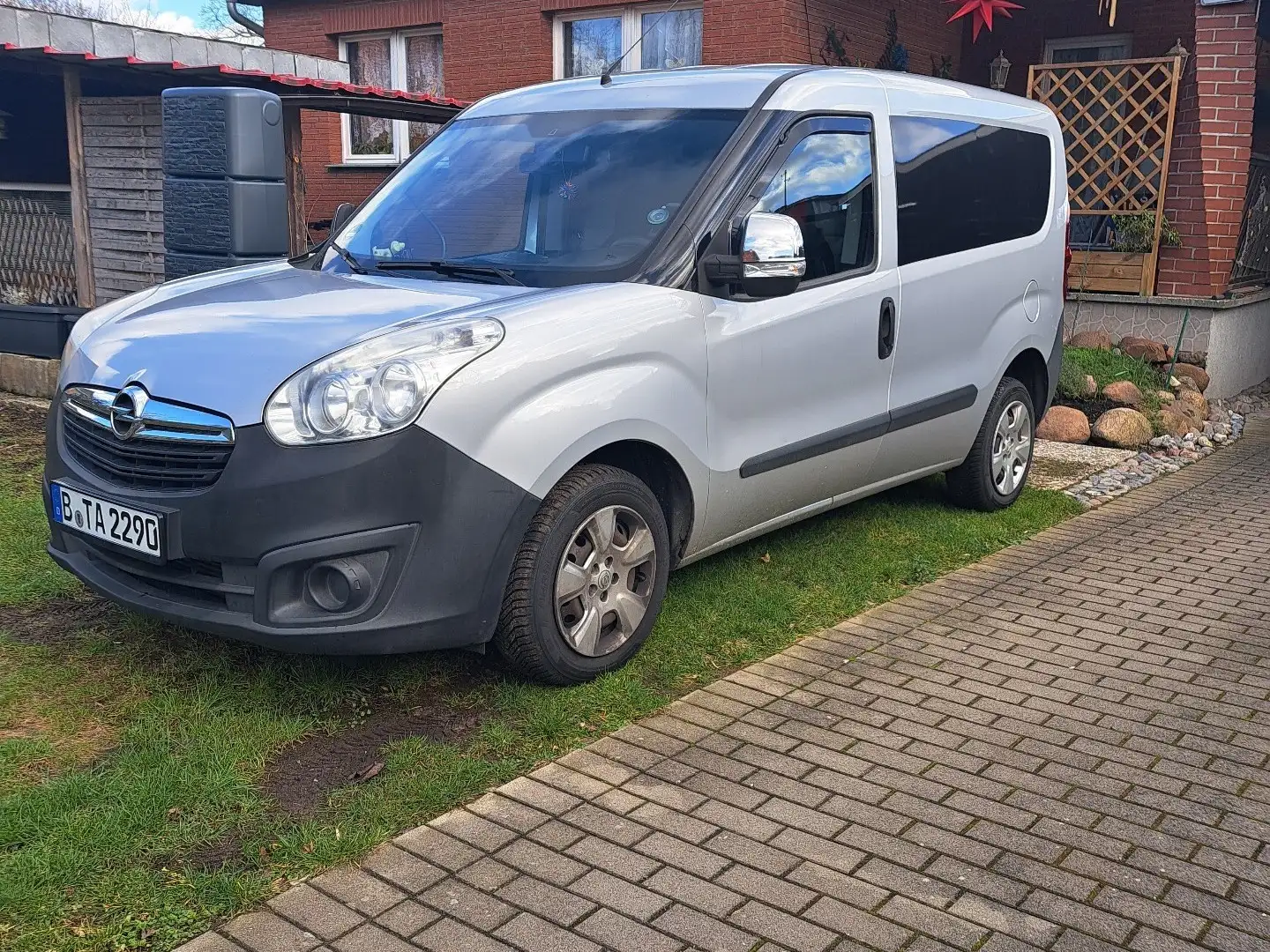 Opel Combo Kasten L1H1 2,2t Silber - 1