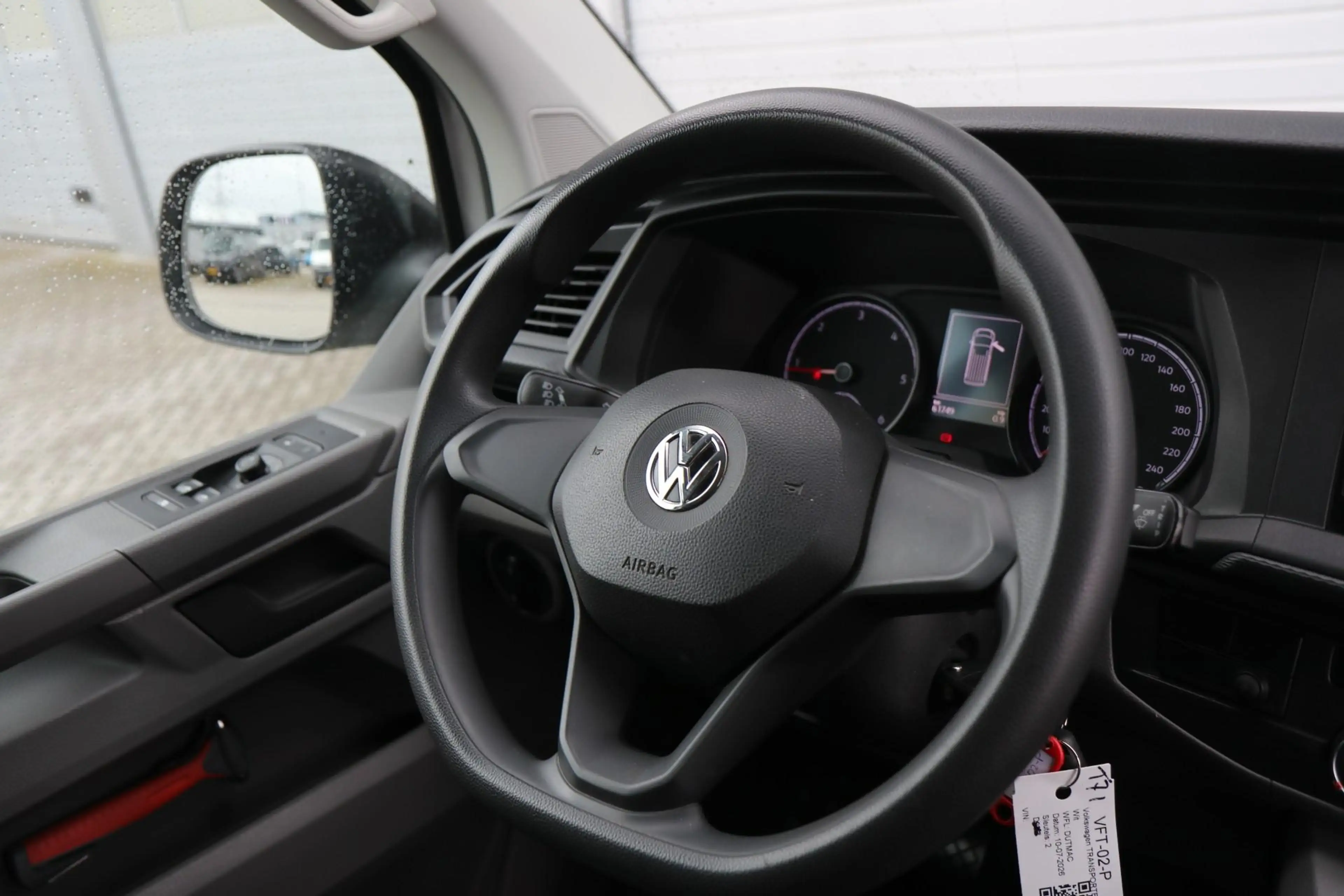 Volkswagen T6.1 Transporter 2.0 TDI 90pk L1H1 28 | Trekhaak  | Airco | Bluetoo — photo 5