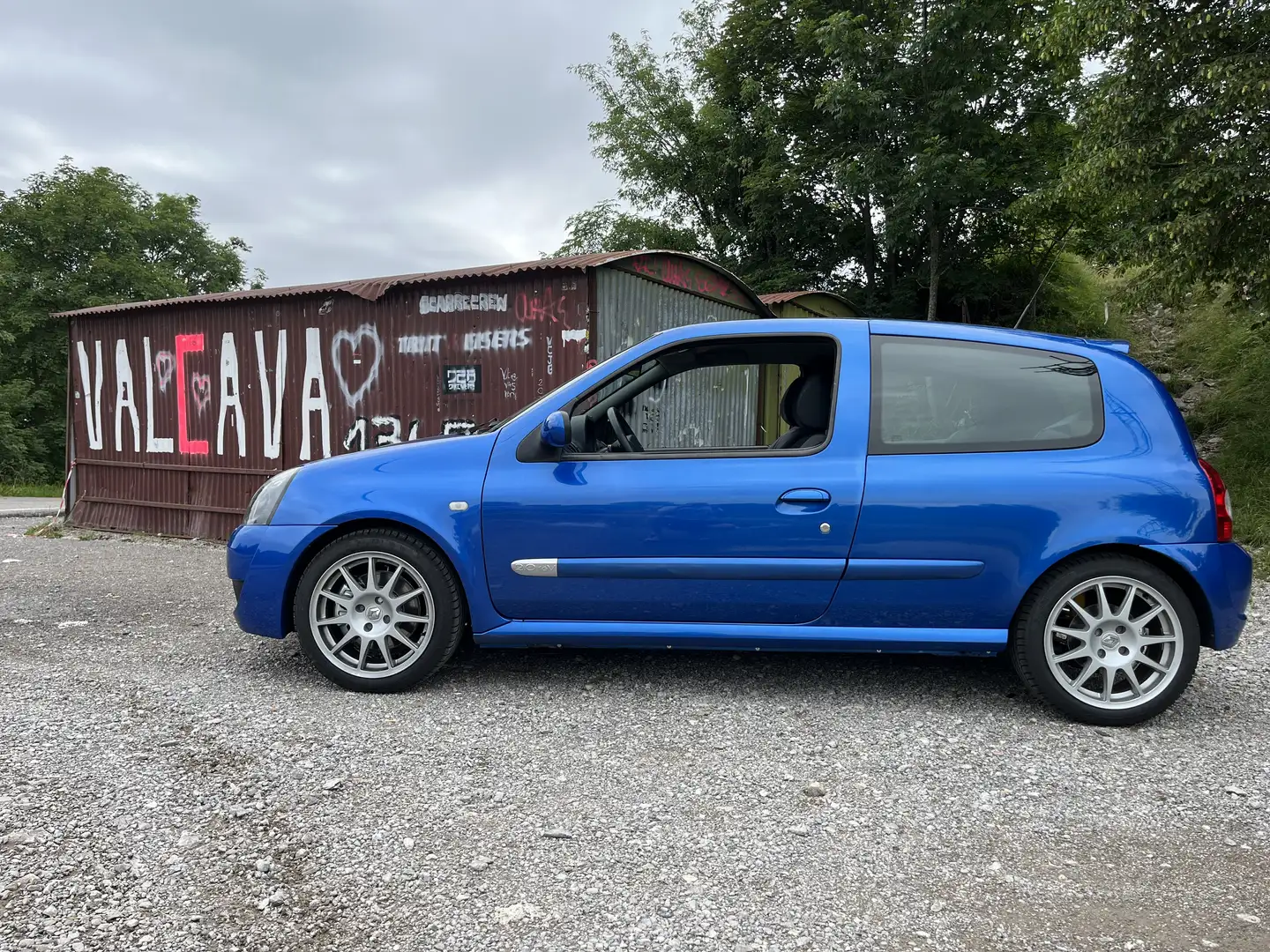 Renault Clio 3p 2.0 16v Sport Light - 2