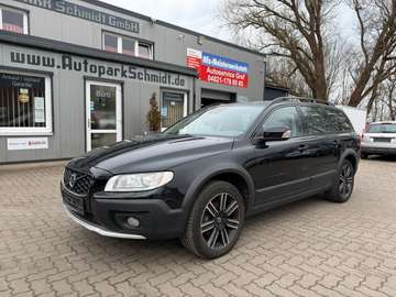 Linje Svart 2WD AUTOM°LEDER°ACC°MEMORY°PDC