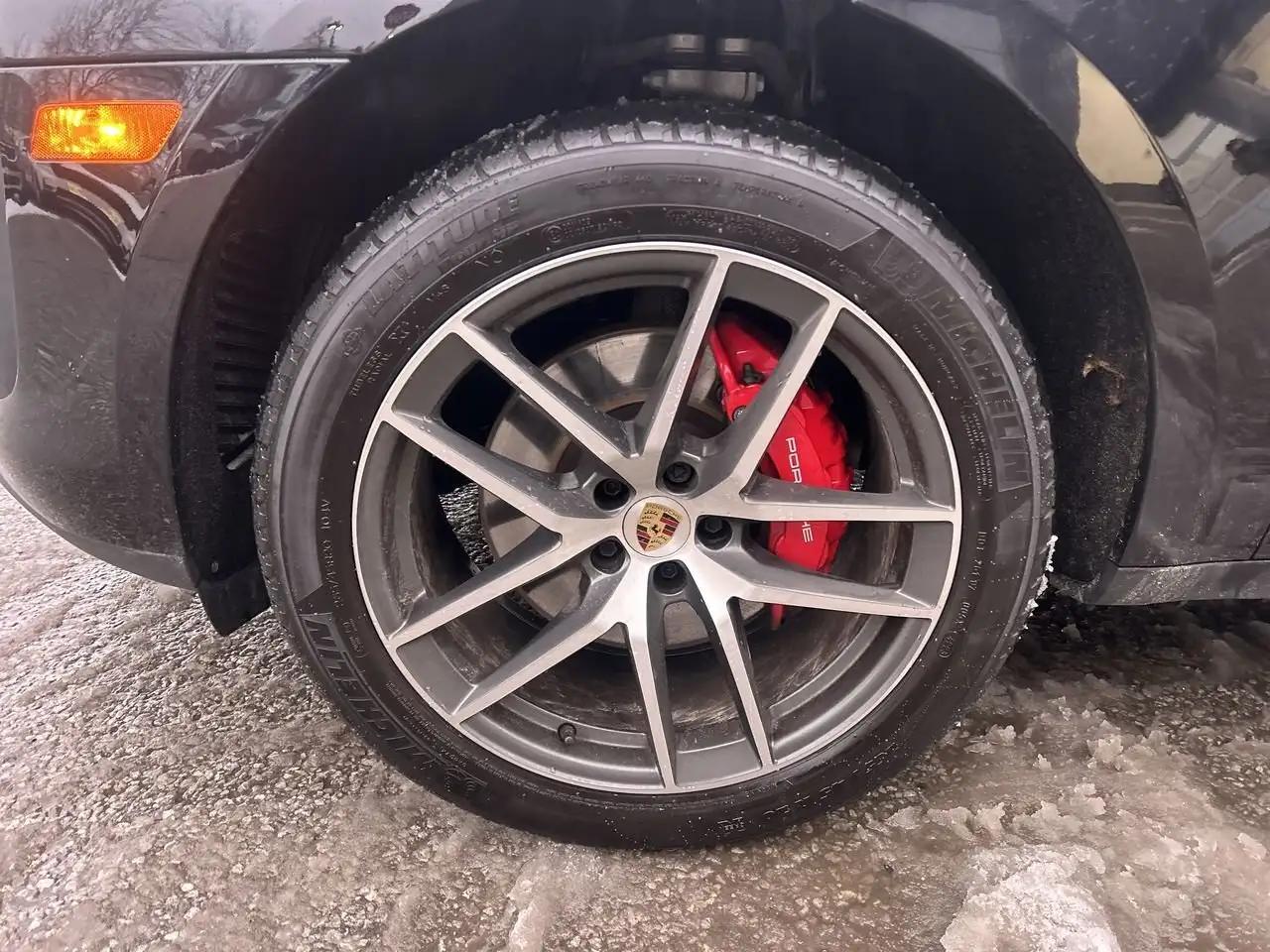 Porsche Macan снимка Porsche Macan