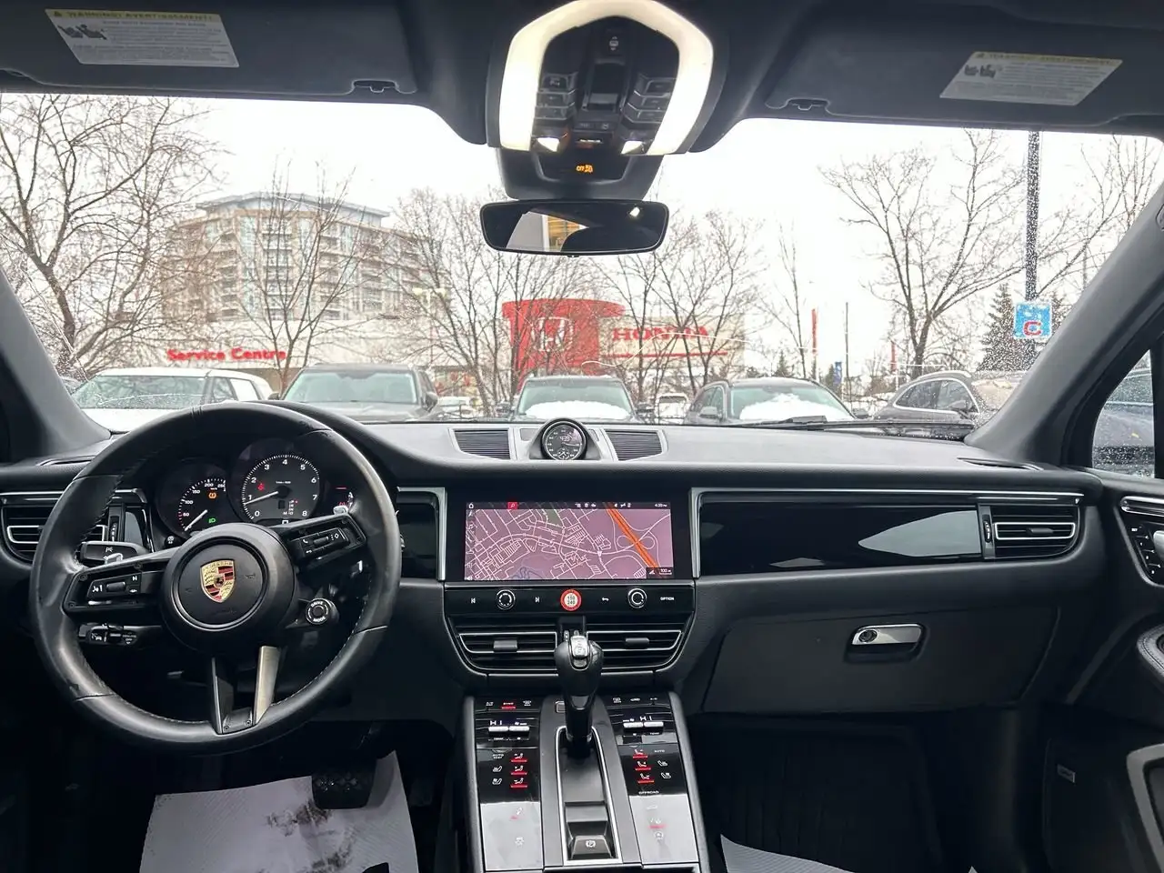 Porsche Macan снимка Porsche Macan