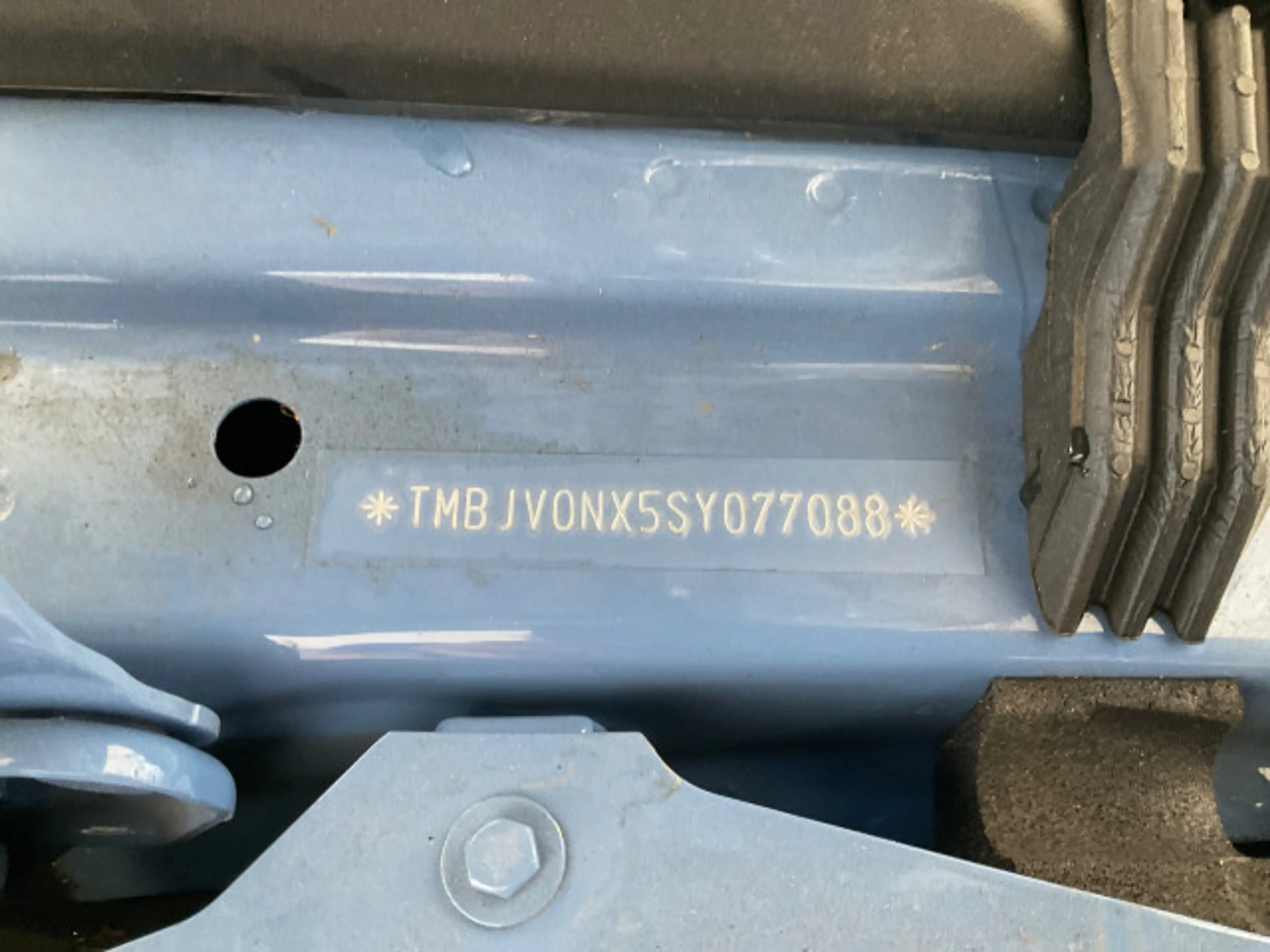 Skoda Octavia 2.0 TSI RS Navi LED AHK Kamera Pano — photo 9