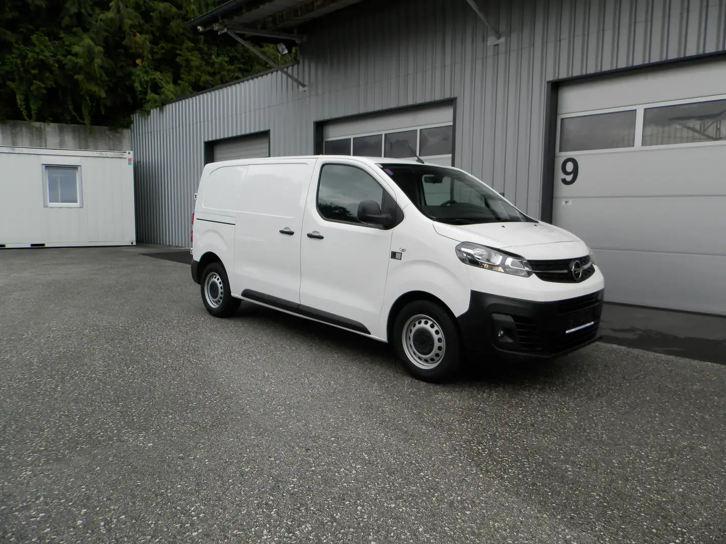 Opel Vivaro Blanc - 1