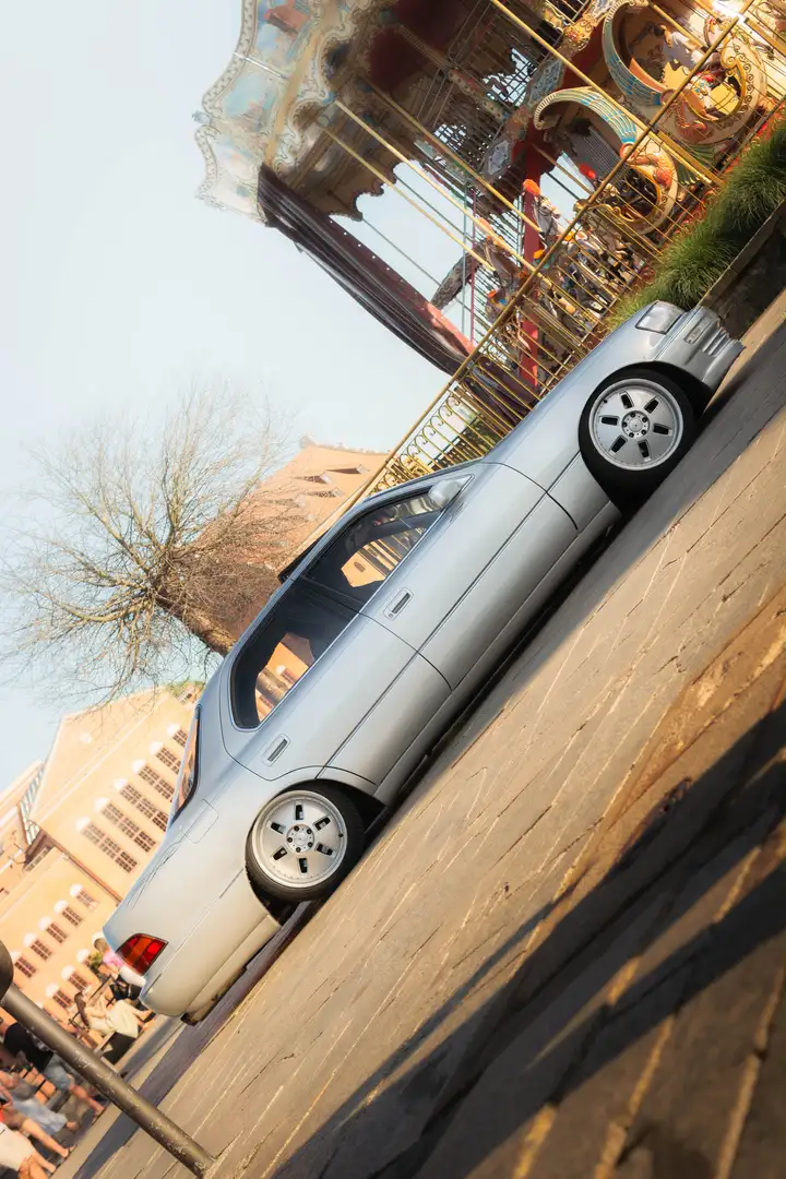Lexus LS 400 Silber - 2