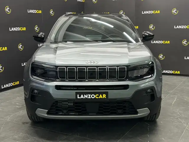Jeep Avenger view 2