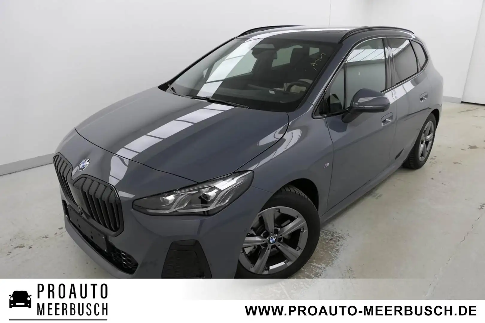 BMW 223 i xDrive Active Tourer M Sport AHK/HUD/PANORAMA Grau - 1