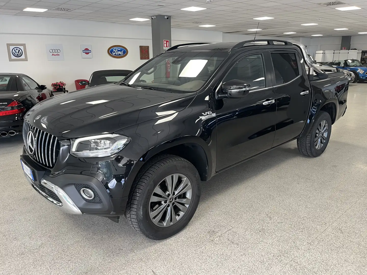 Mercedes-Benz X 350 d Power 4matic auto Schwarz - 1