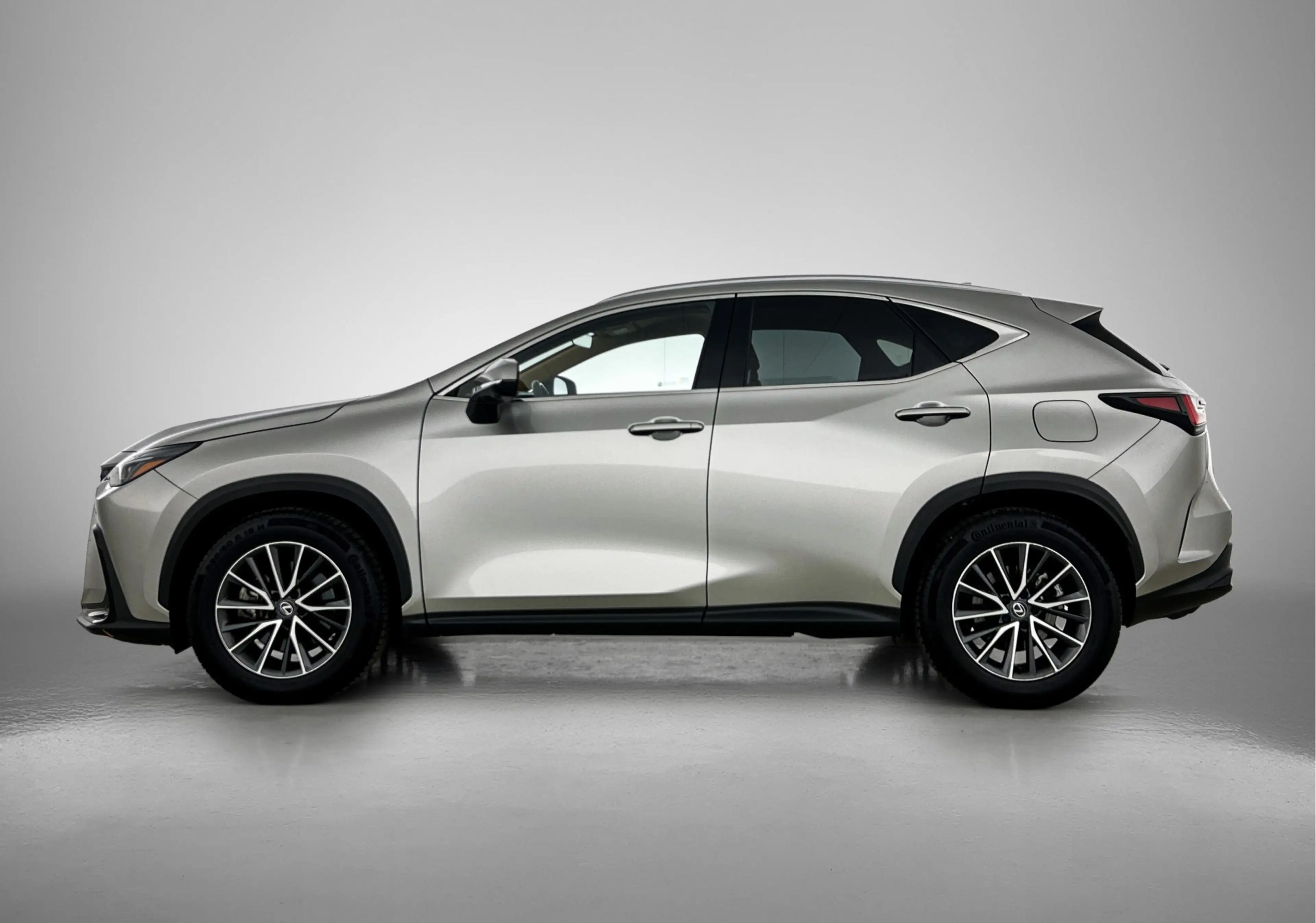 Lexus NX 450h+ AWD Luxury Line | BTW voertuig | 360 Camera | Stoe — photo 3
