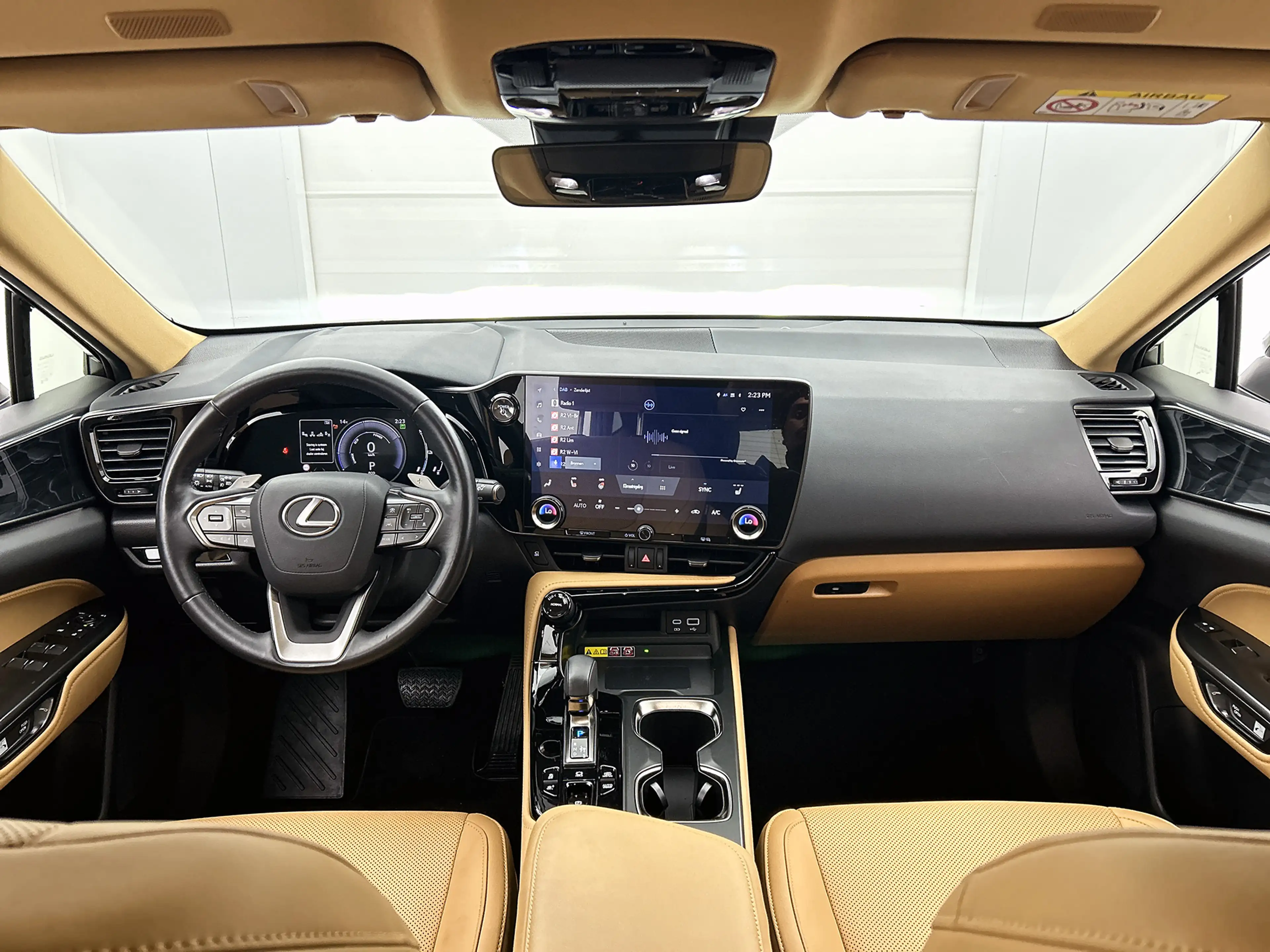 Lexus NX 450h+ AWD Luxury Line | BTW voertuig | 360 Camera | Stoe — photo 4