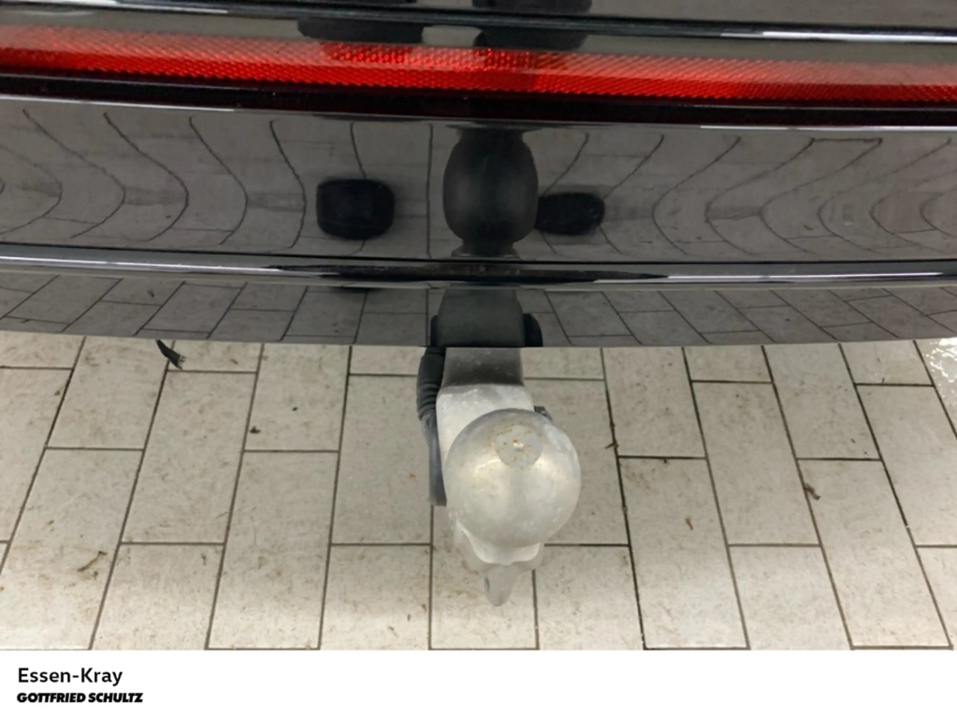 Volkswagen Tiguan R-Line 2.0 TDI DSG 4Motion Pano AHK — photo 10