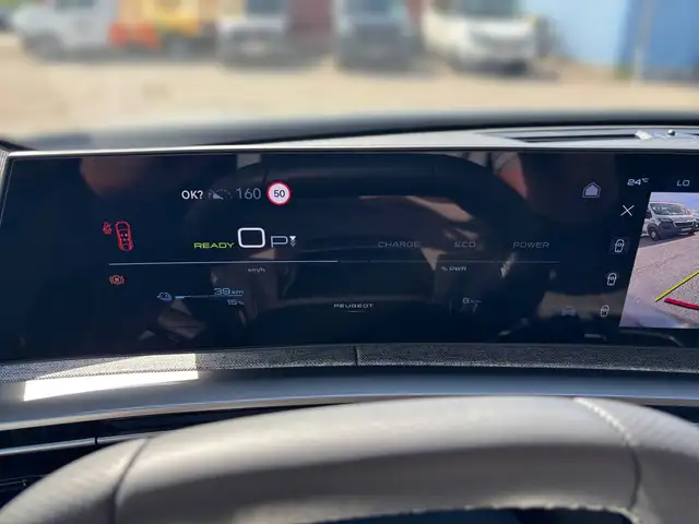Peugeot 3008 view 10