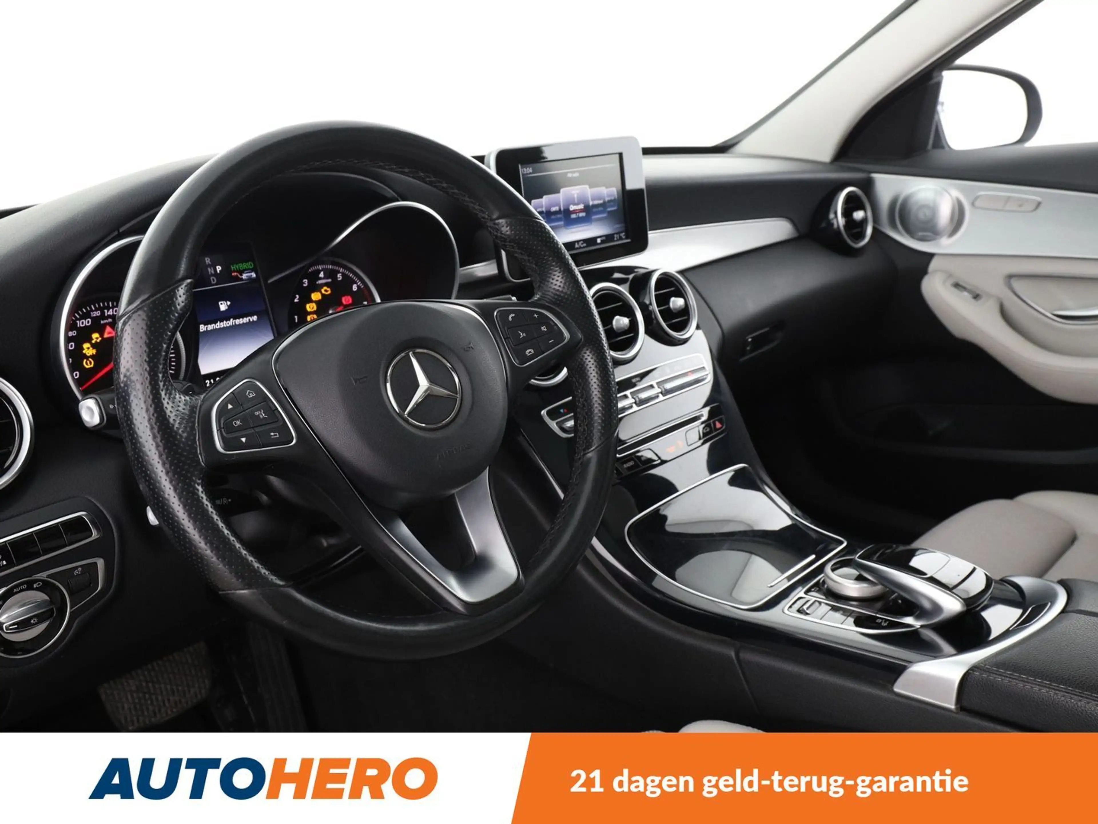 Mercedes-Benz C 350 C 350e T Avantgarde — photo 11