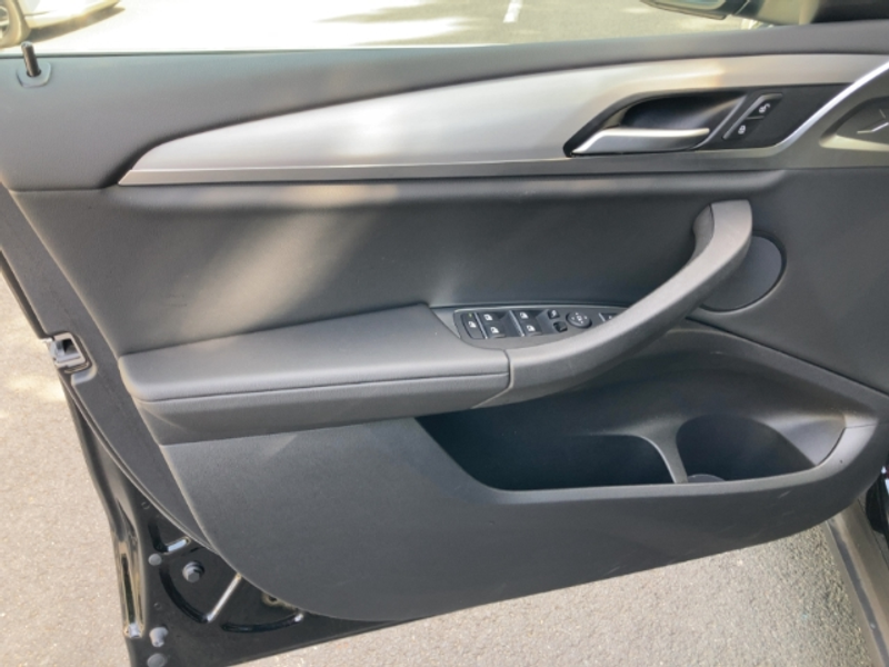 BMW X4 xDrive 30d StandHZG 360Grad  M-Fahrwerk Lenkrad He — photo 12